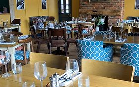 The Kings Head Inn, Home Of The Acle Steak